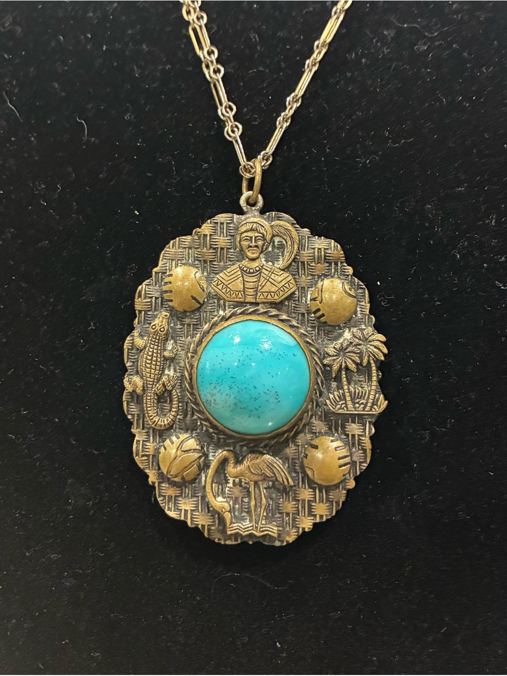 Vintage Mid Century Florida Souvenir Pendant Necklace